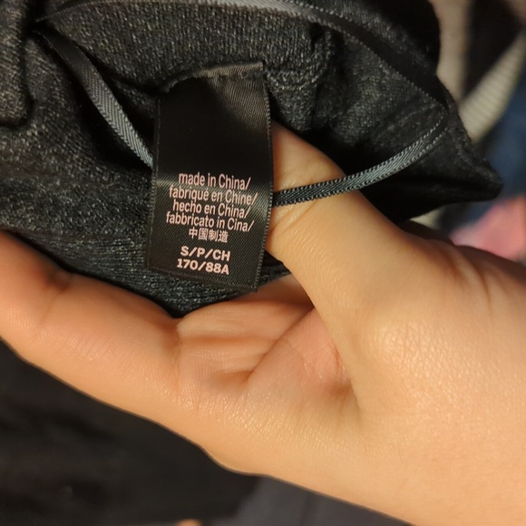 Victoria Secret Sweater - Picture 5 of 6